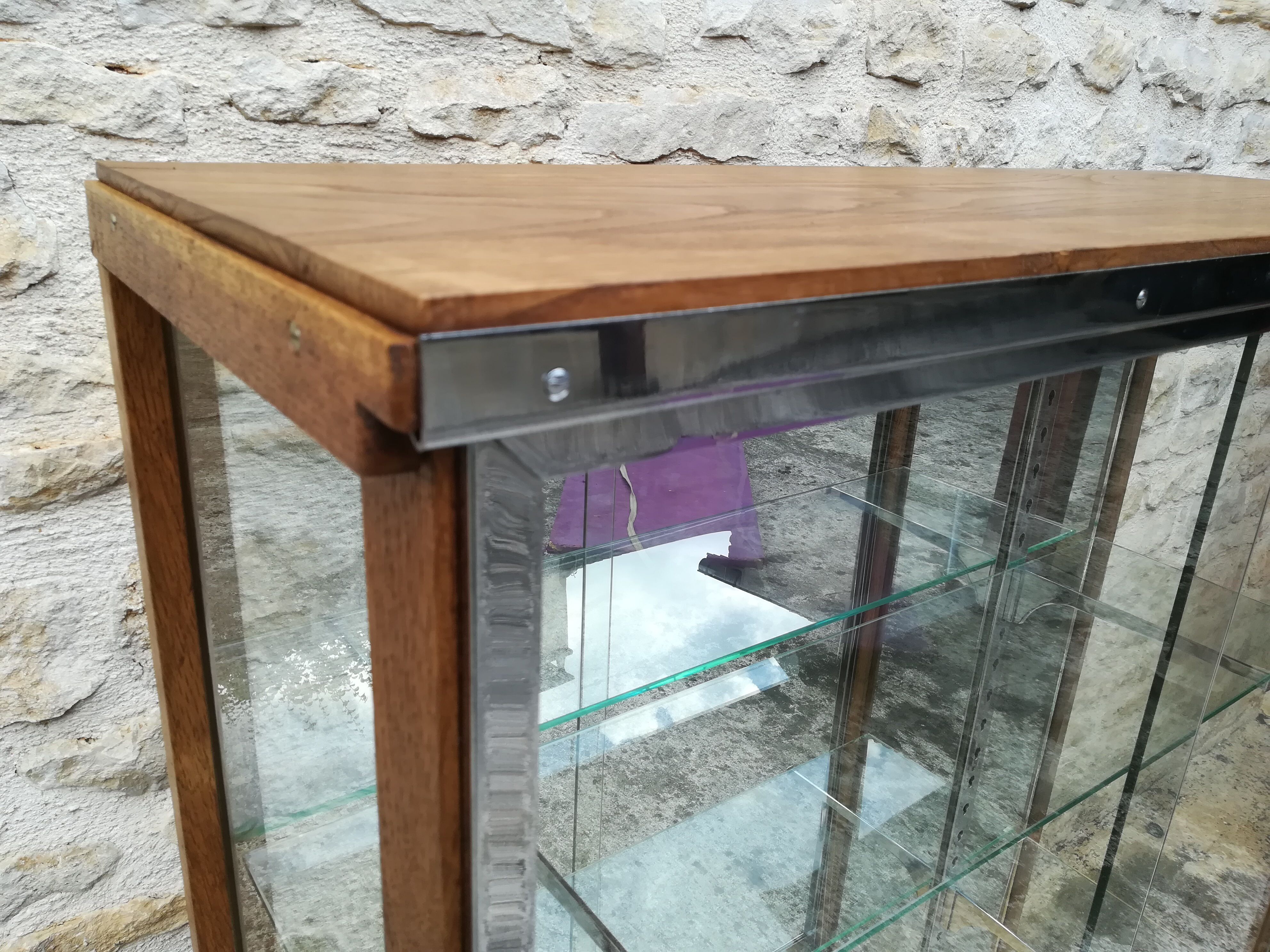 Chrome and wood metal showcase