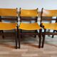 Chaises bois et cuir des années 70