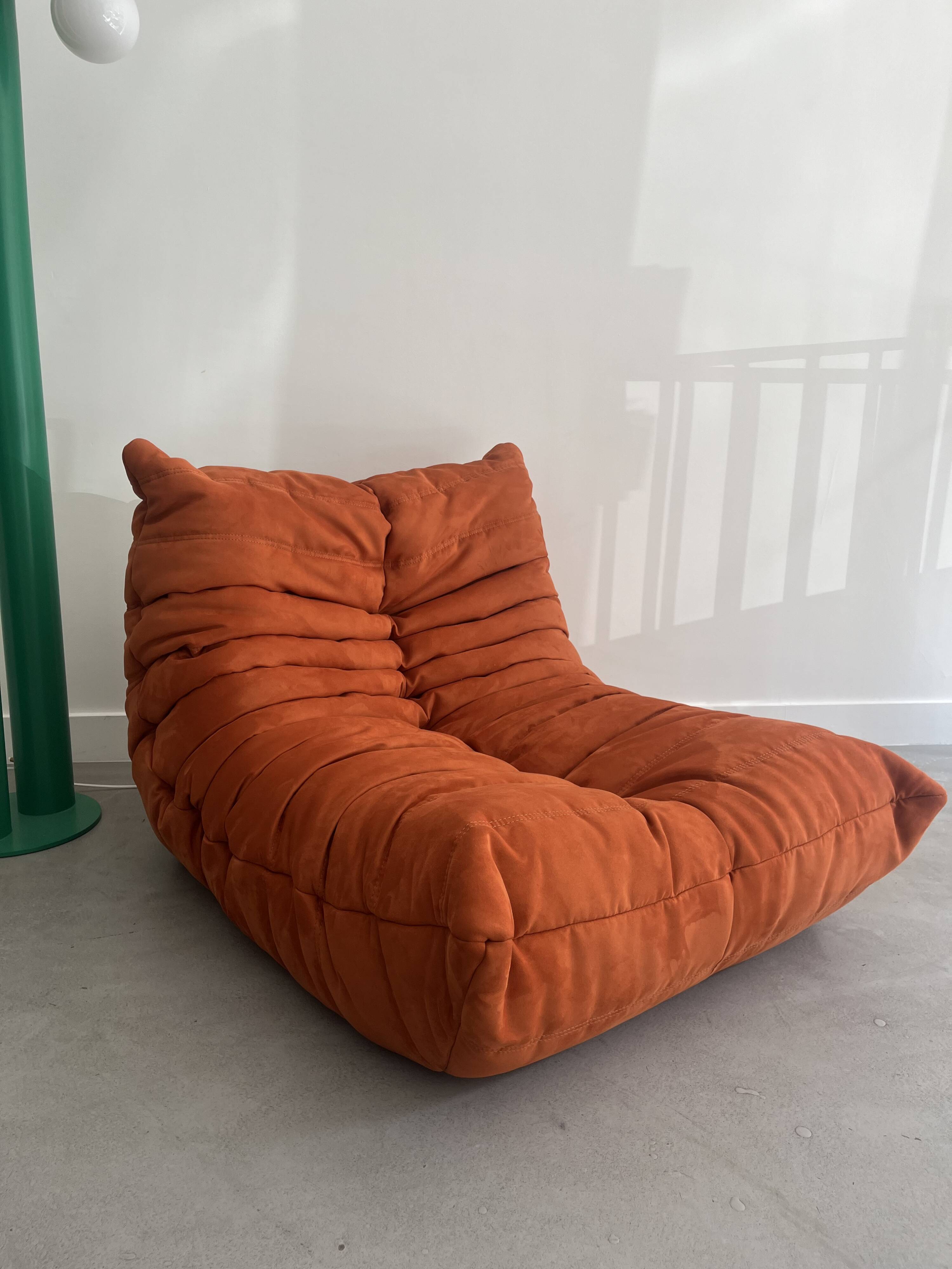 Togo fireside chair Michel Ducaroy for Ligne Roset