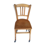 Wooden chair with wheels