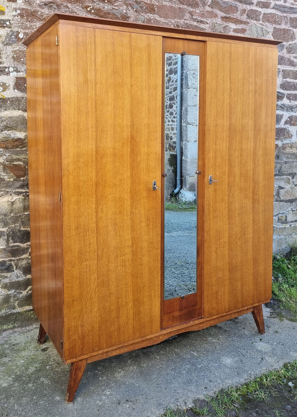 Wardrobe, vintage, square feet, 50s - 60s