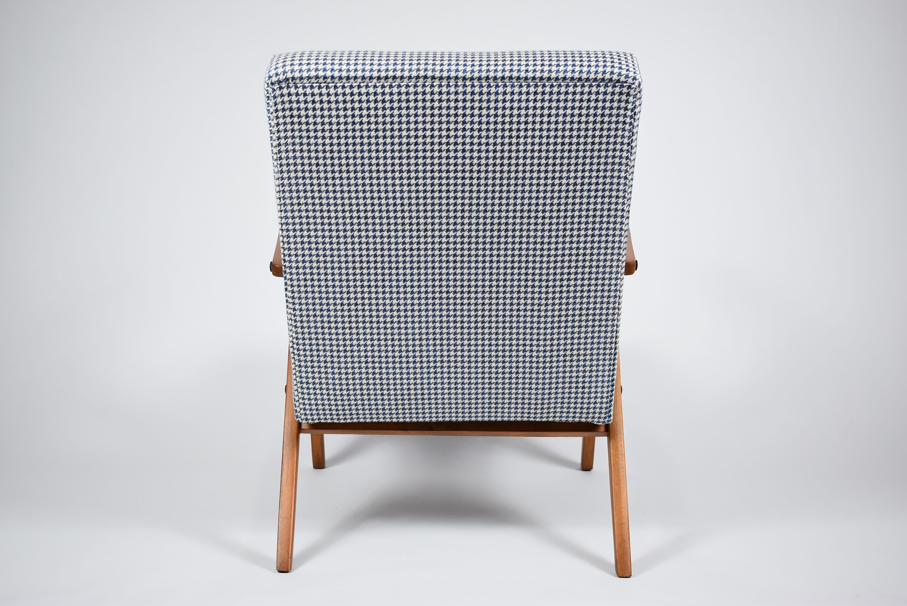 Vintage original armchair 60s, VAR edition, fully restored, poule fabric, stylish