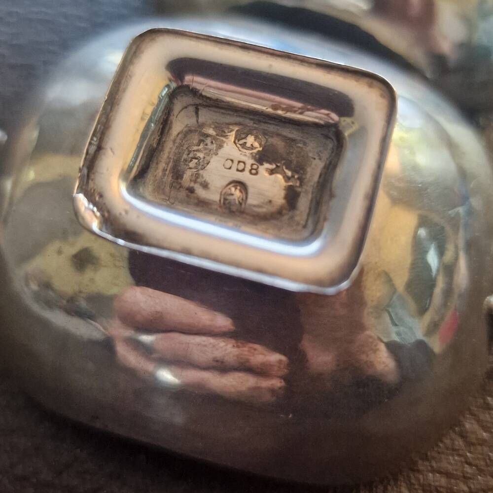 800 silver salt and pepper shakers.