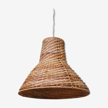 Rattan hanging lamp