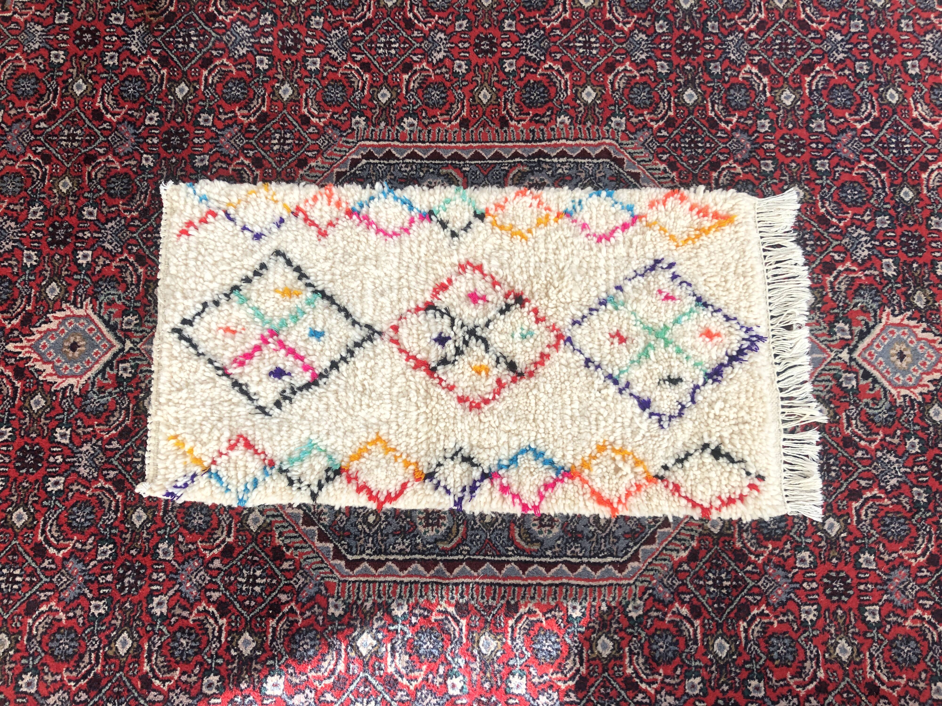 Berber carpet and original azilal pattern - 100x54cm