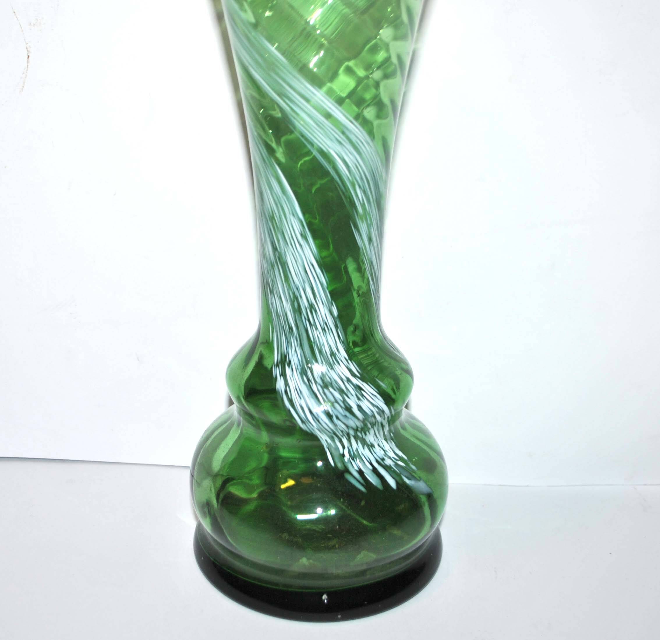 Antique vase in Clichy glass, speckled green with white speckles