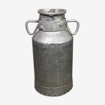 Old milk pot Lyon in aluminum Ht 60 cm