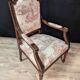 Paire de fauteuils Louis XVI en noyer, tissu toile de Jouy