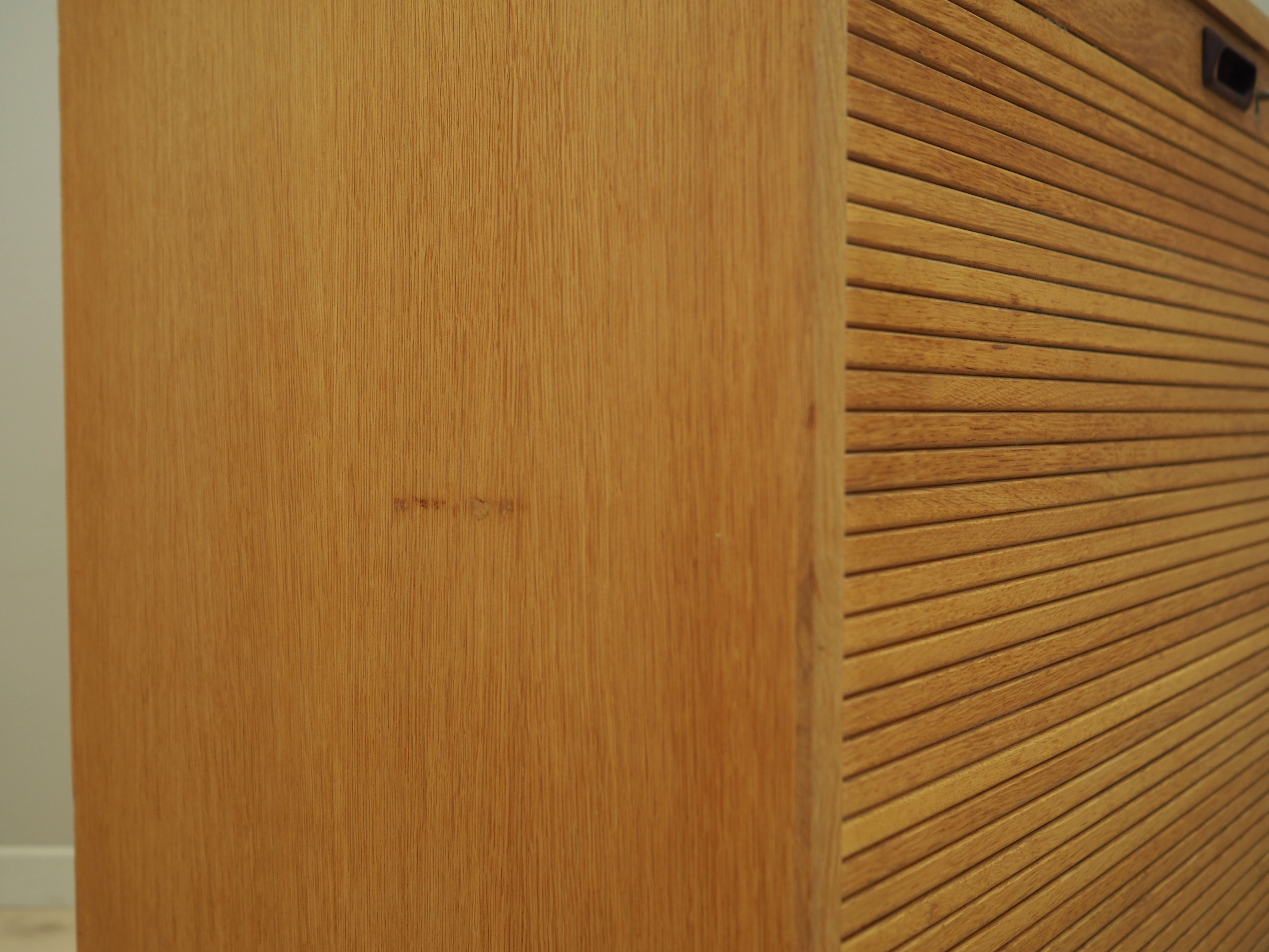 Commode en frêne, design danois, années 1970, fabricant SKM