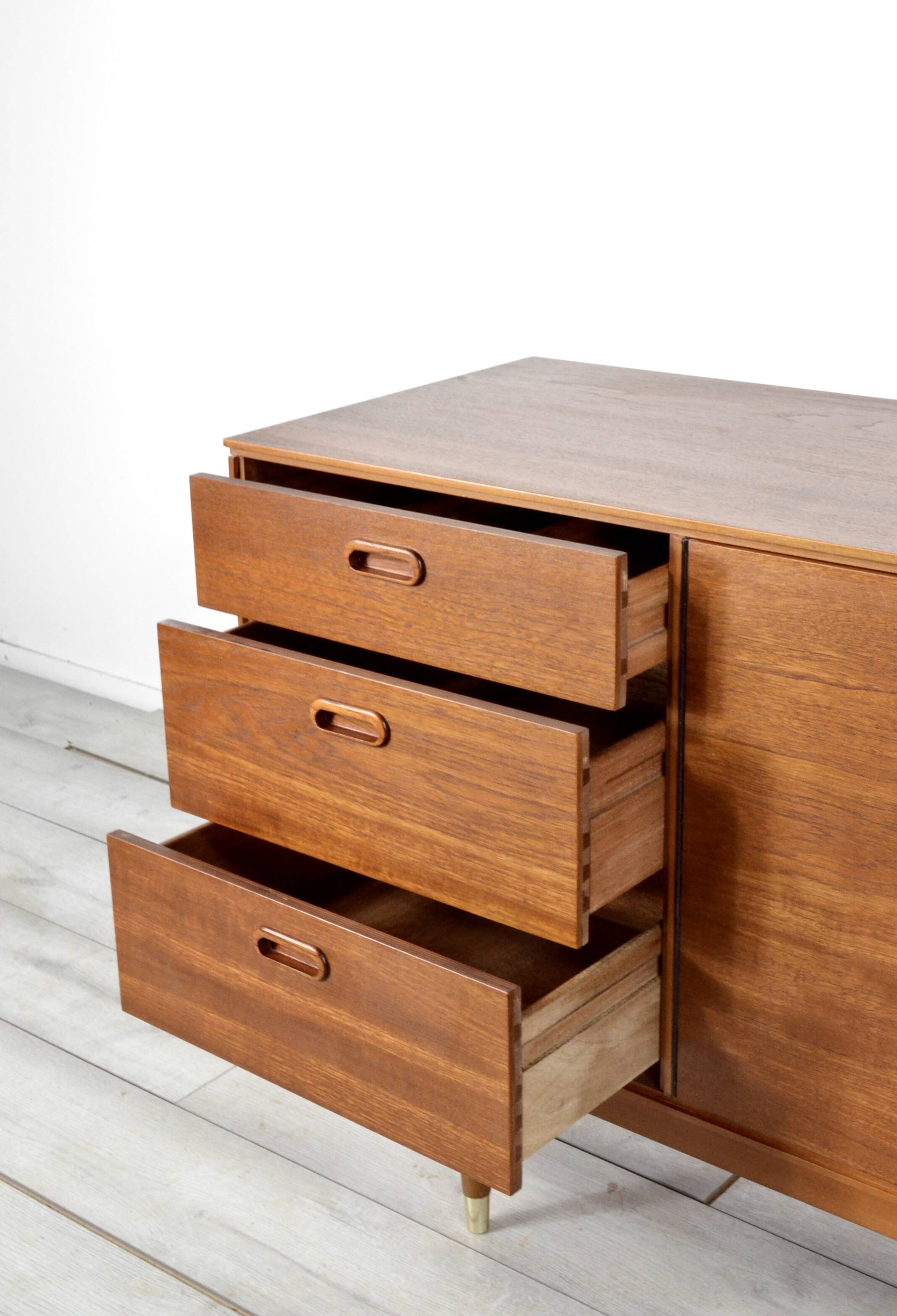 Buffet en teck Avalon des années 50, vintage moderne, style danois rétro.