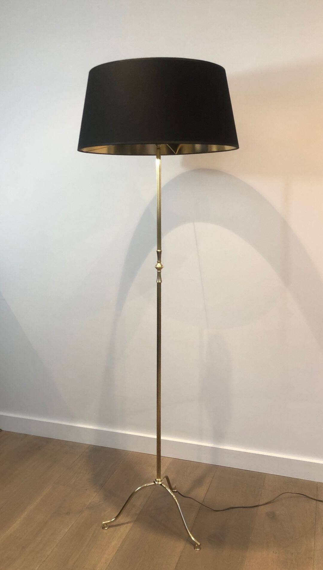 Neoclassical Brass Floor Lamp, in the Style of Maison Jansen