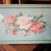 Old metal box 30x18 regibana green flower
