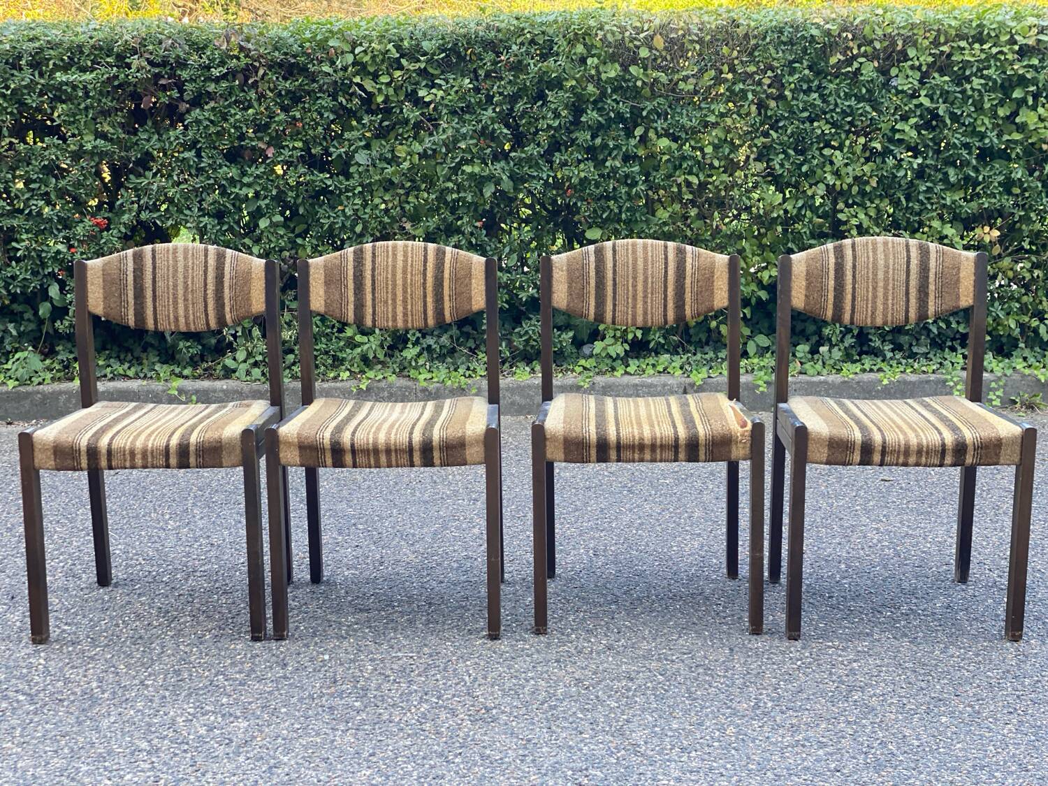 Set of 4 vintage Scandinavian Self chairs in solid wood and wool