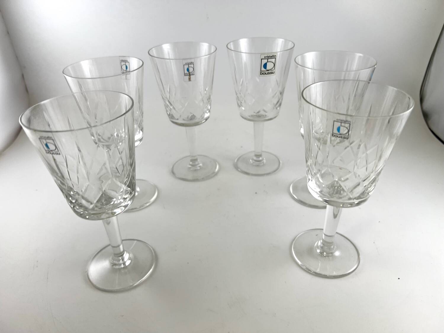 6 crystal wine stemmed glasses