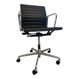 VITRA Office Chair EA 117 Eames Black Leather