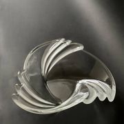 Grande corbeille ou vide poche en verre cristallin Art Déco