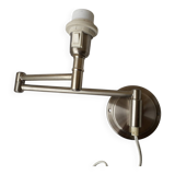 Wall lamp with articulated arm