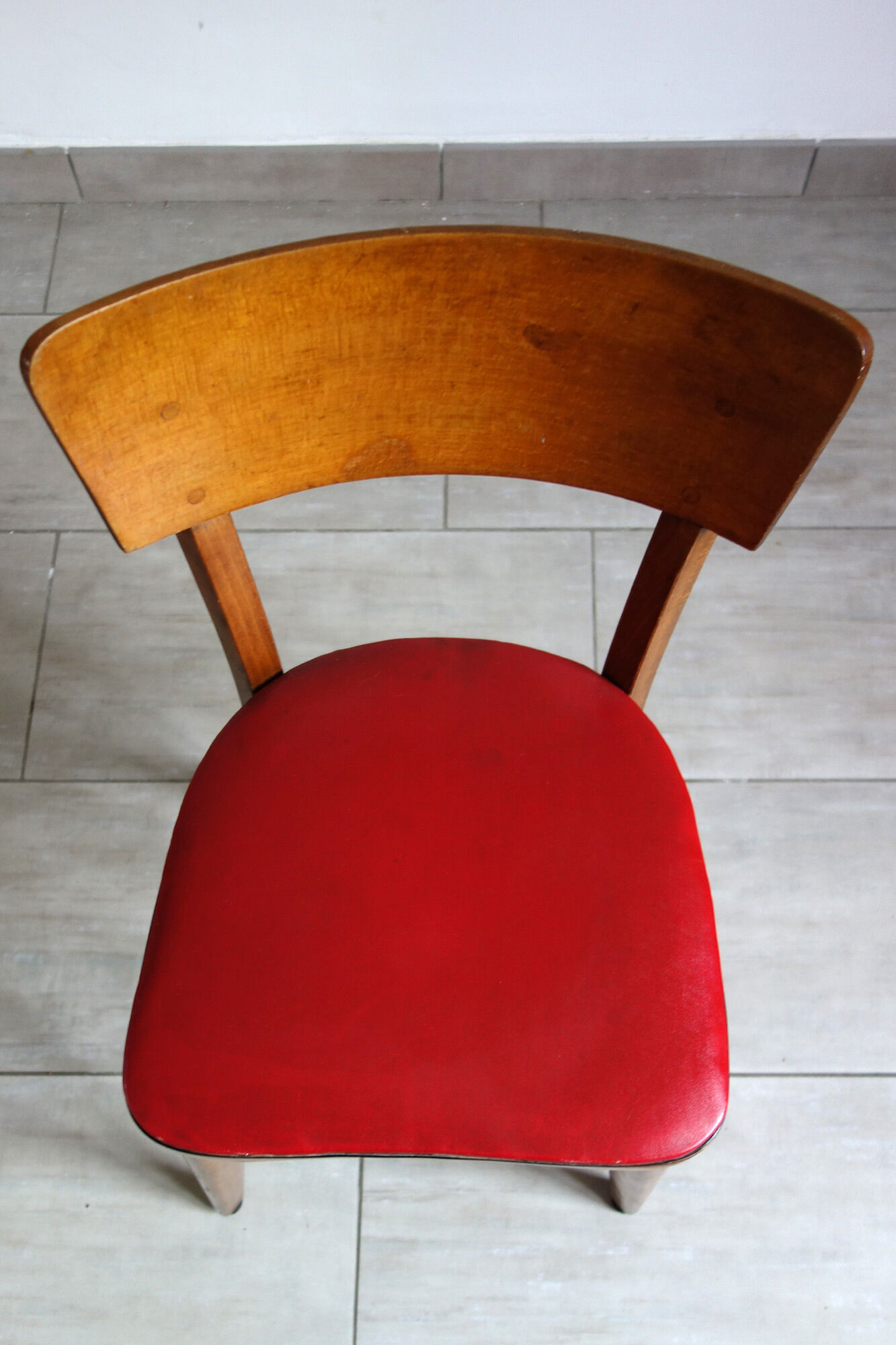 Vintage red skaï bistro chair