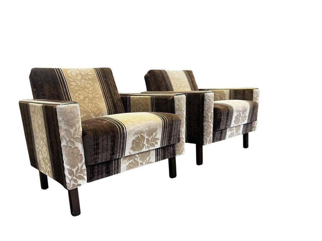 Set of 2 vintage armchairs