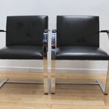 Paire de fauteuils BRNO, Knoll