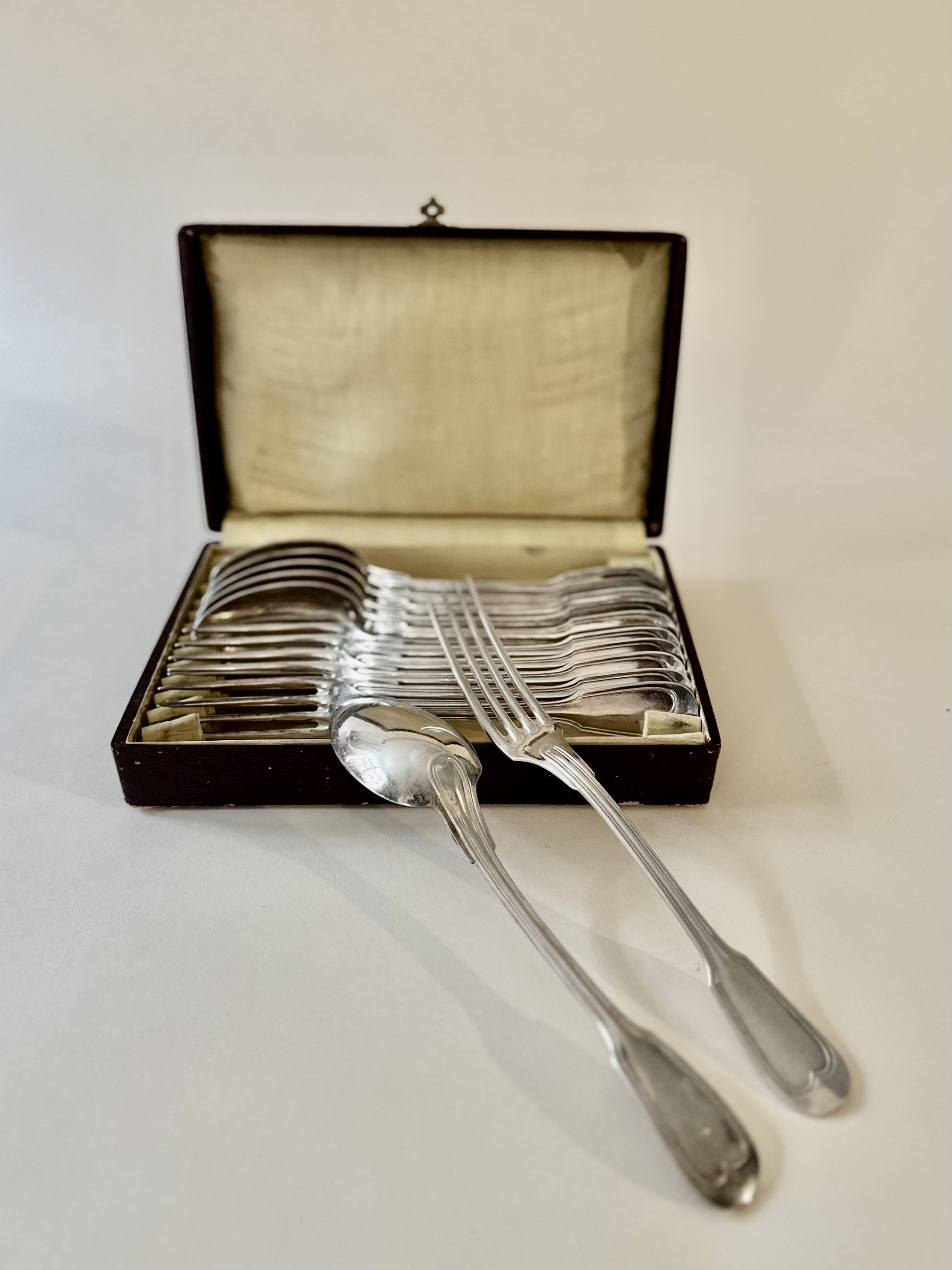 Twelve-piece silver-plated cutlery set