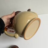 Ceramic teapot