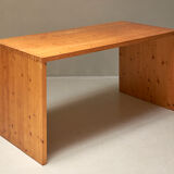 Desk in solid pine by Ate van Apeldoorn for Houtwerk Hattem, The Netherlands