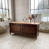 Drapery oak counter 1900
