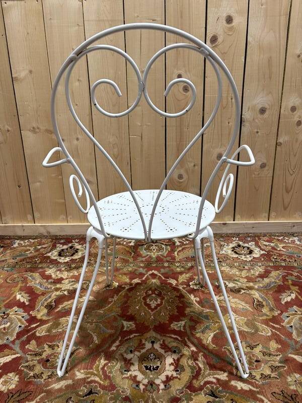 Salon de jardin en fer forgé