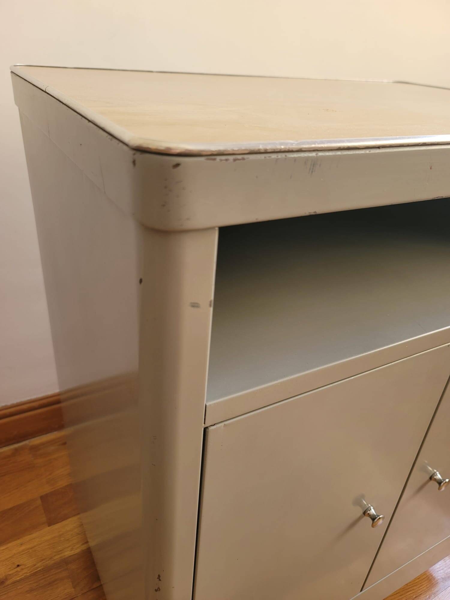 Vintage metal furniture on wheels SEEL, 1960s