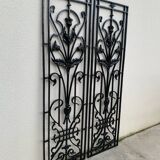 Paire de grilles anciennes en fonte époque Art Nouveau