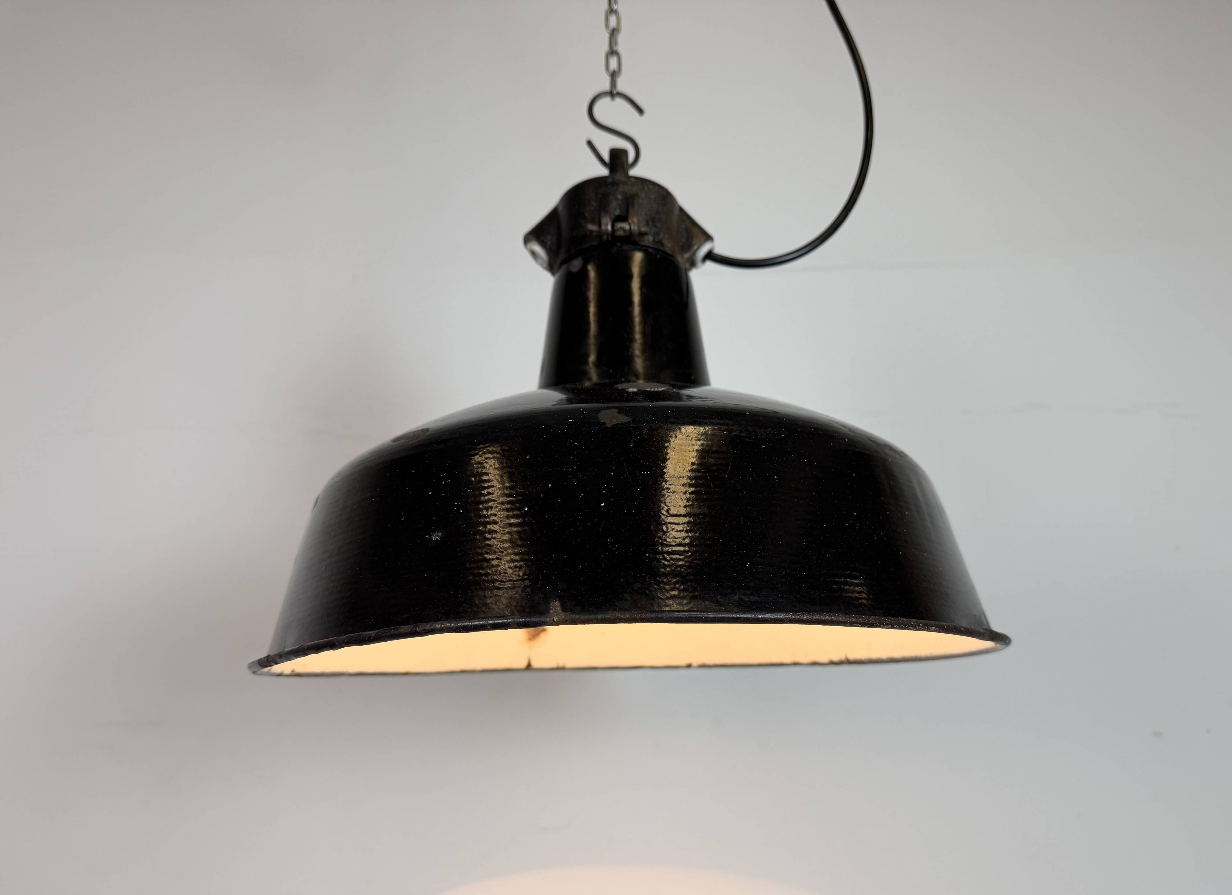 Industrial Black Enamel Factory Lamp with Cast Iron Top, 1950s