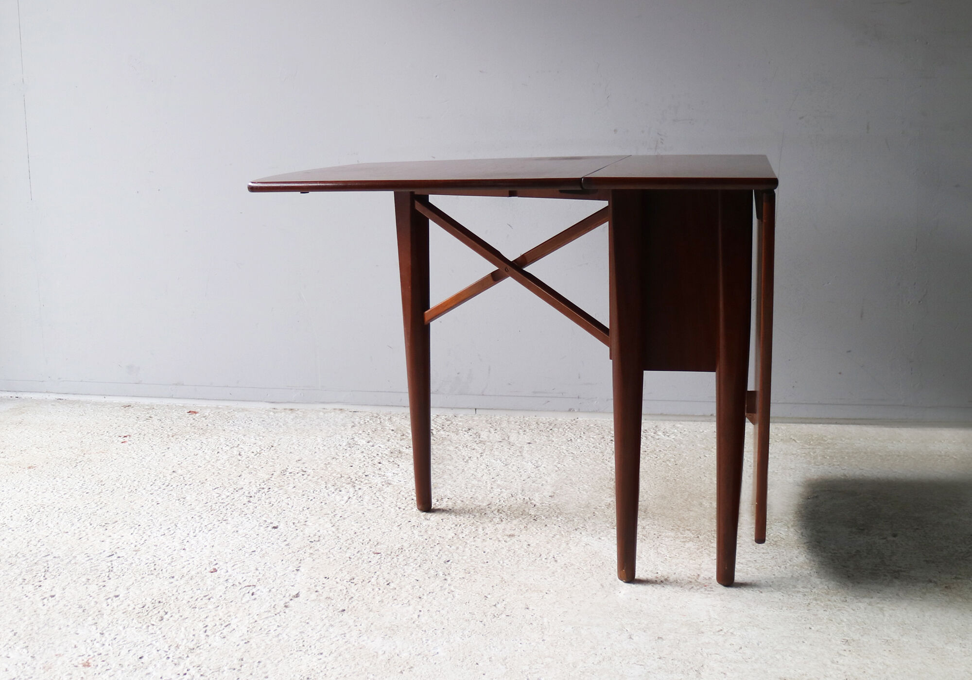 1970’s German mid century extending dining table