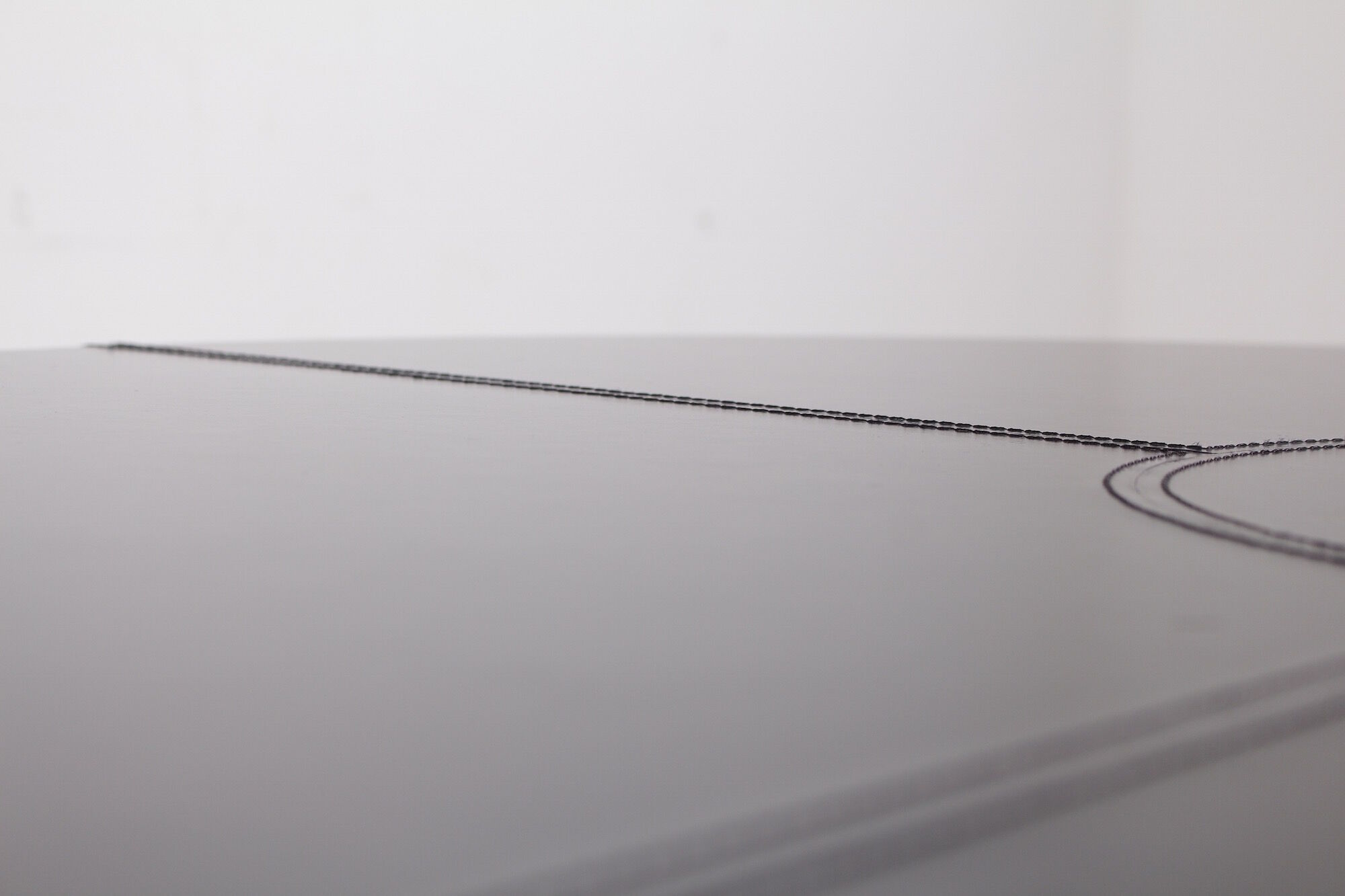 Round table leather black Tito Agnoli for Mateo Grassi