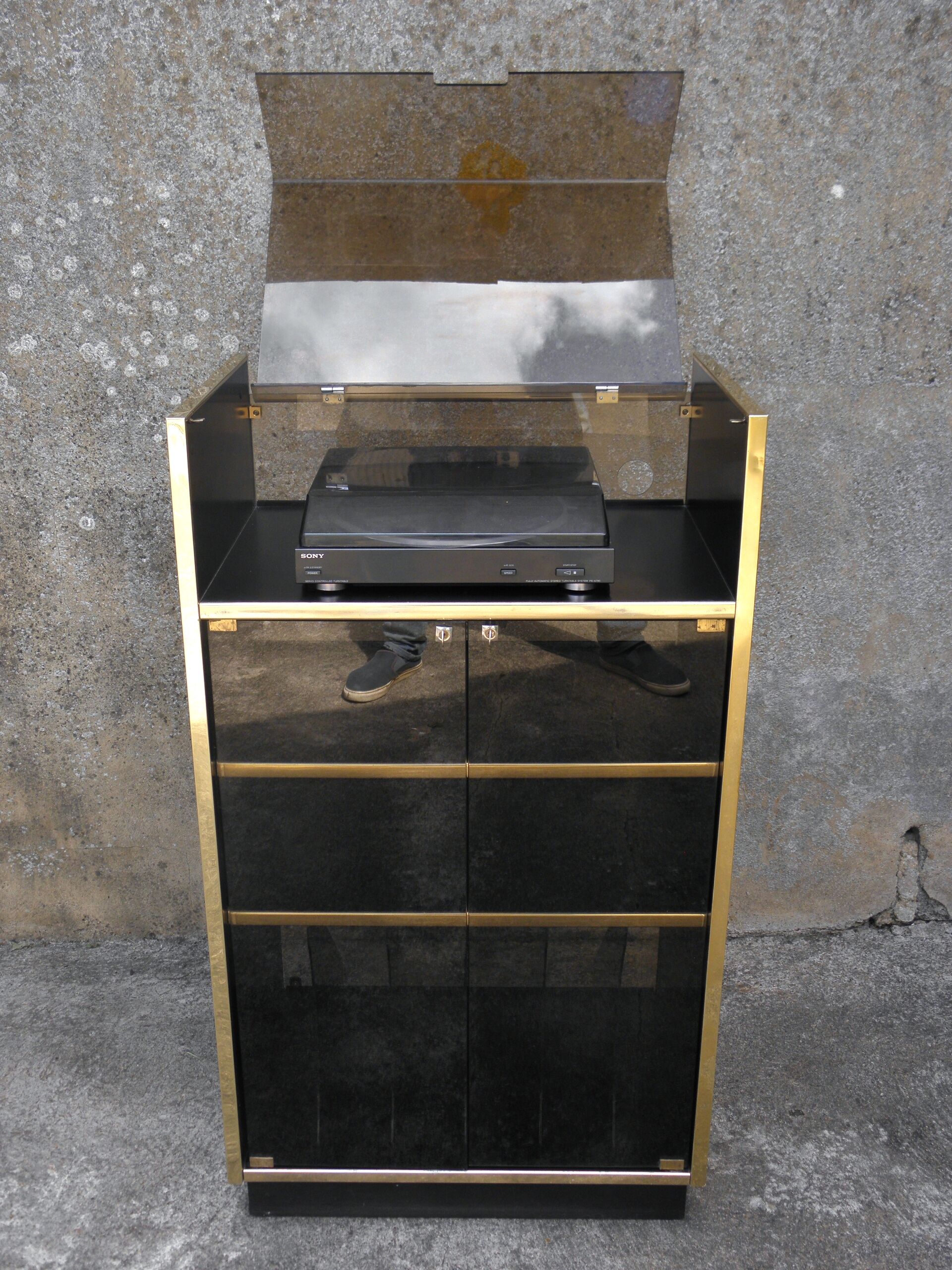 Hi Fi glass and plexiglass cabinet 1970