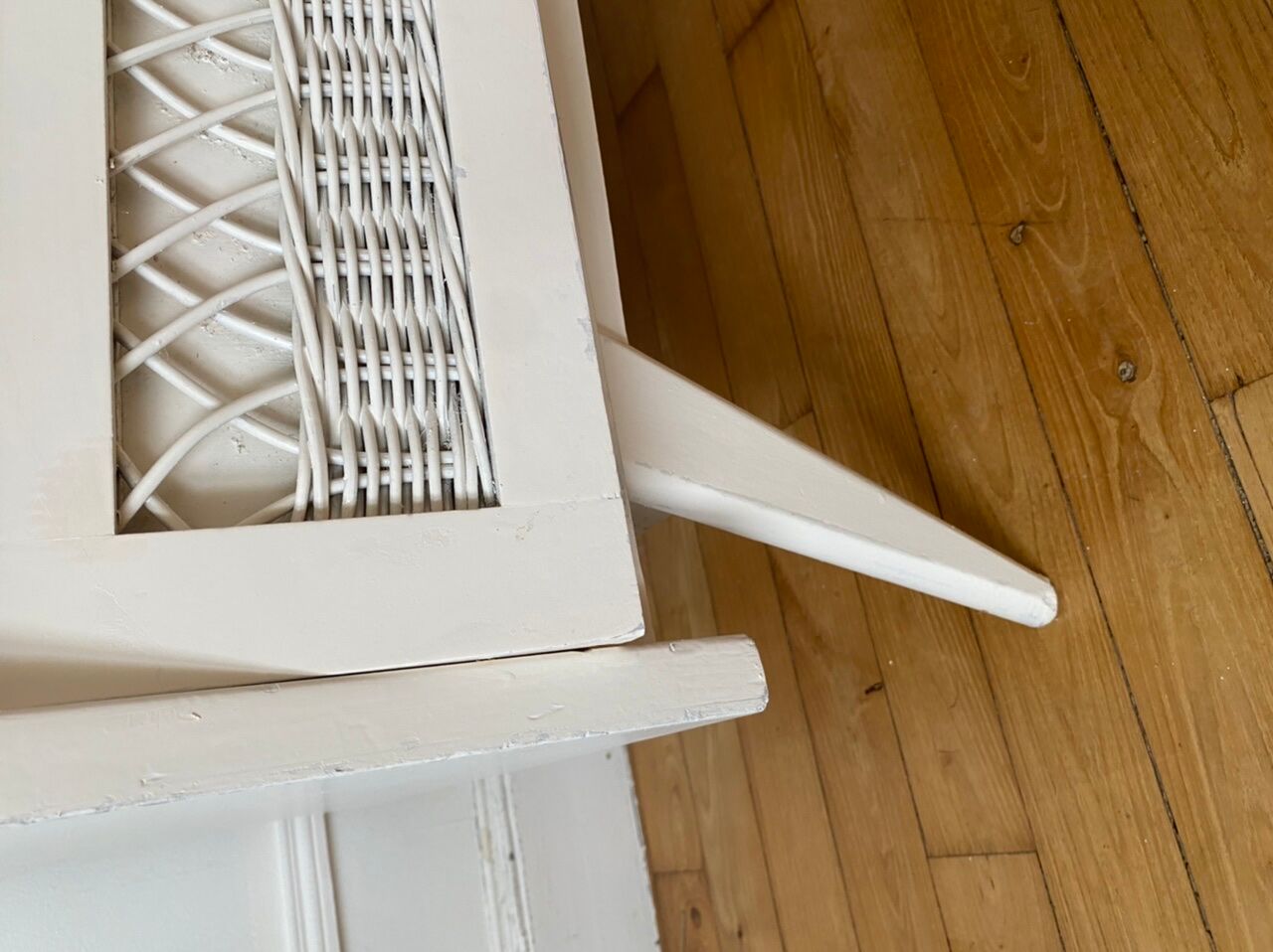 Vintage rattan chest of drawers