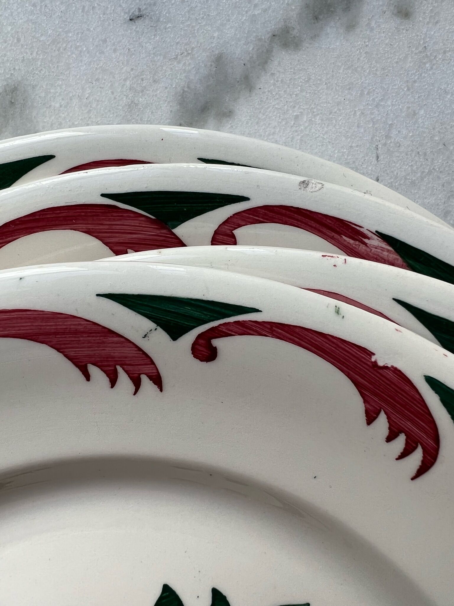 4 plates Longwy France