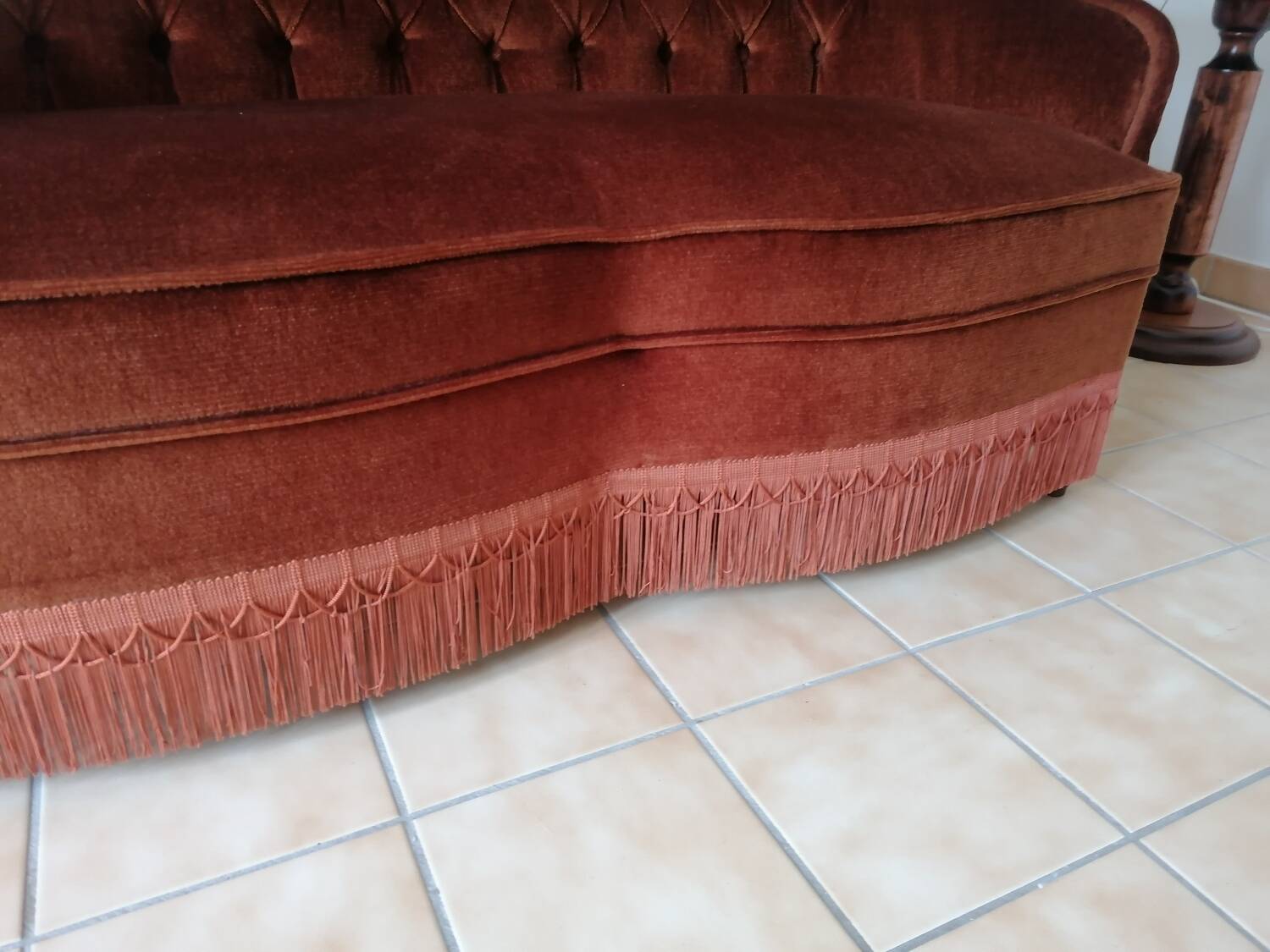 2 seater toad sofa