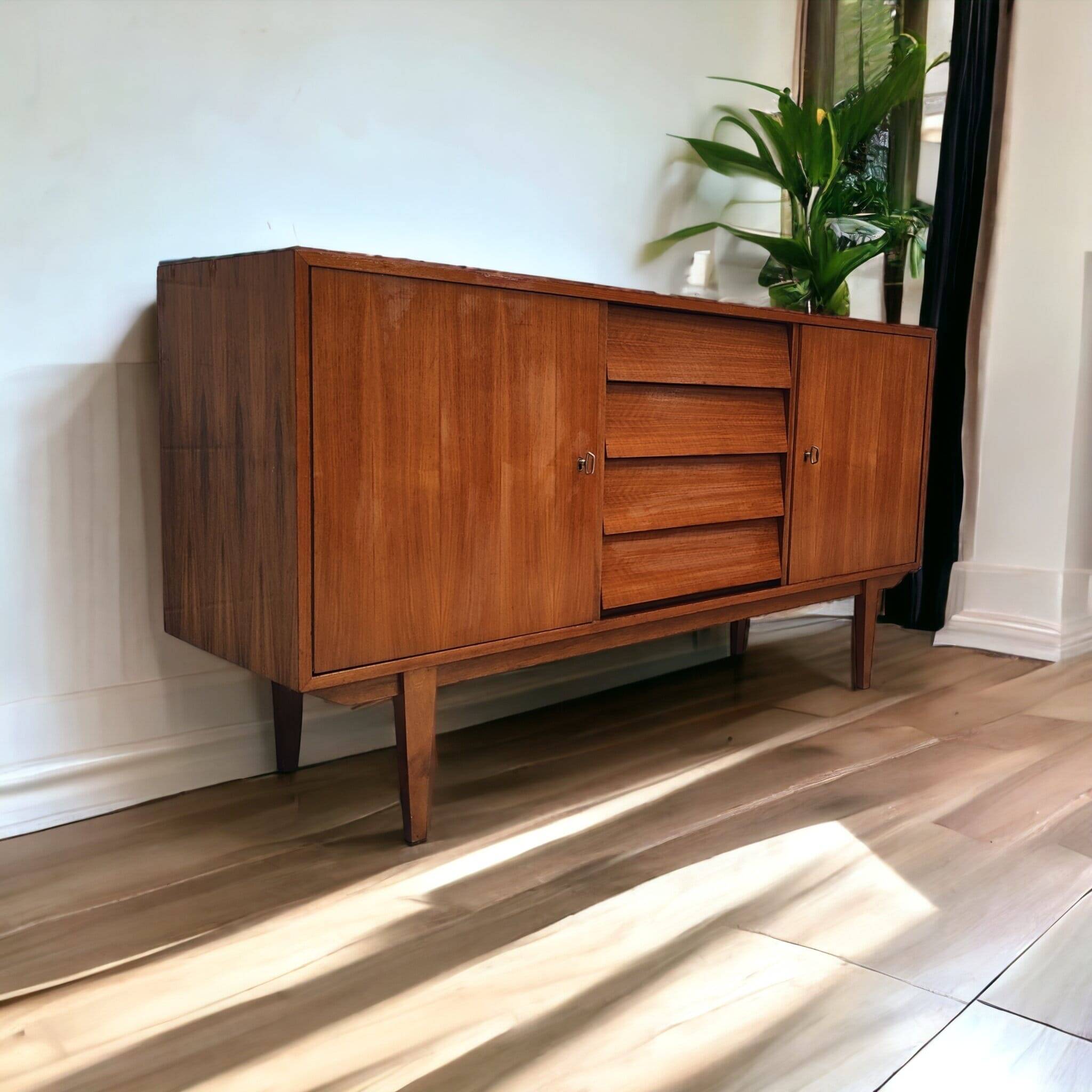 Mid Century sideboard
