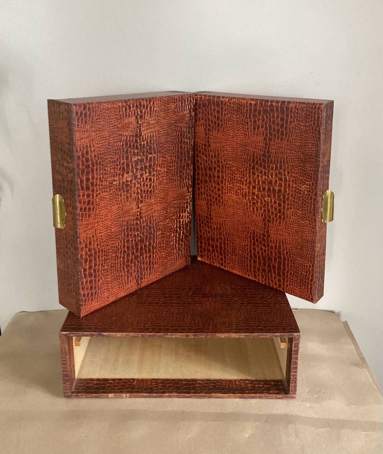 1960s cutlery box with Croco-style coating