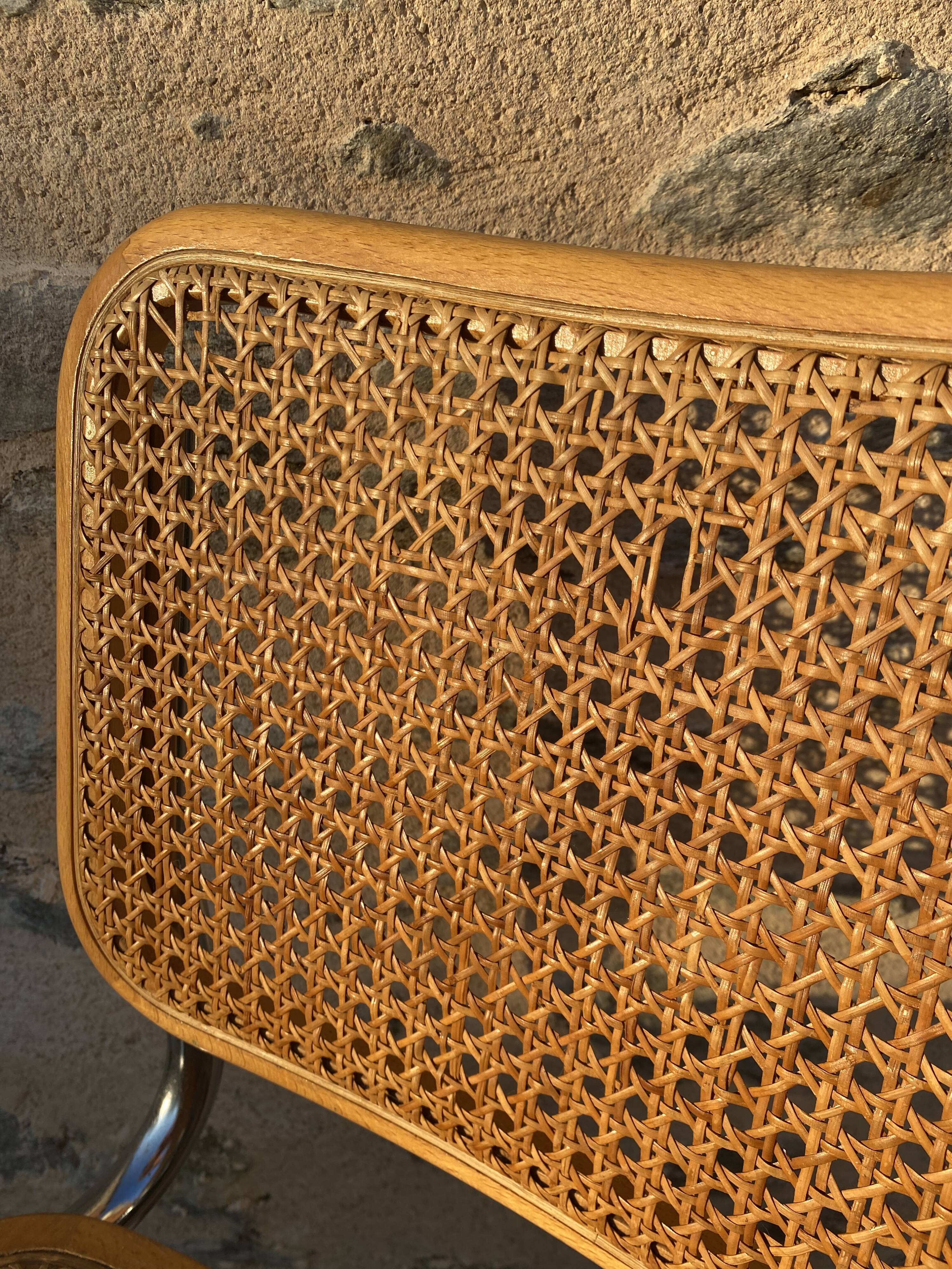 Cantilever cantilever chair