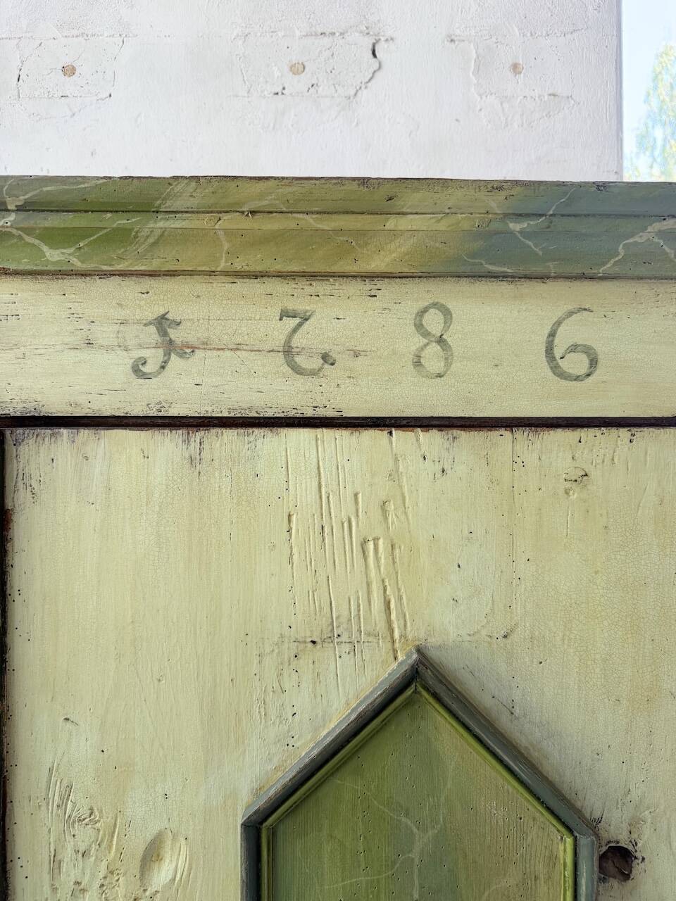 Armoire polychrome alsacienne 1800