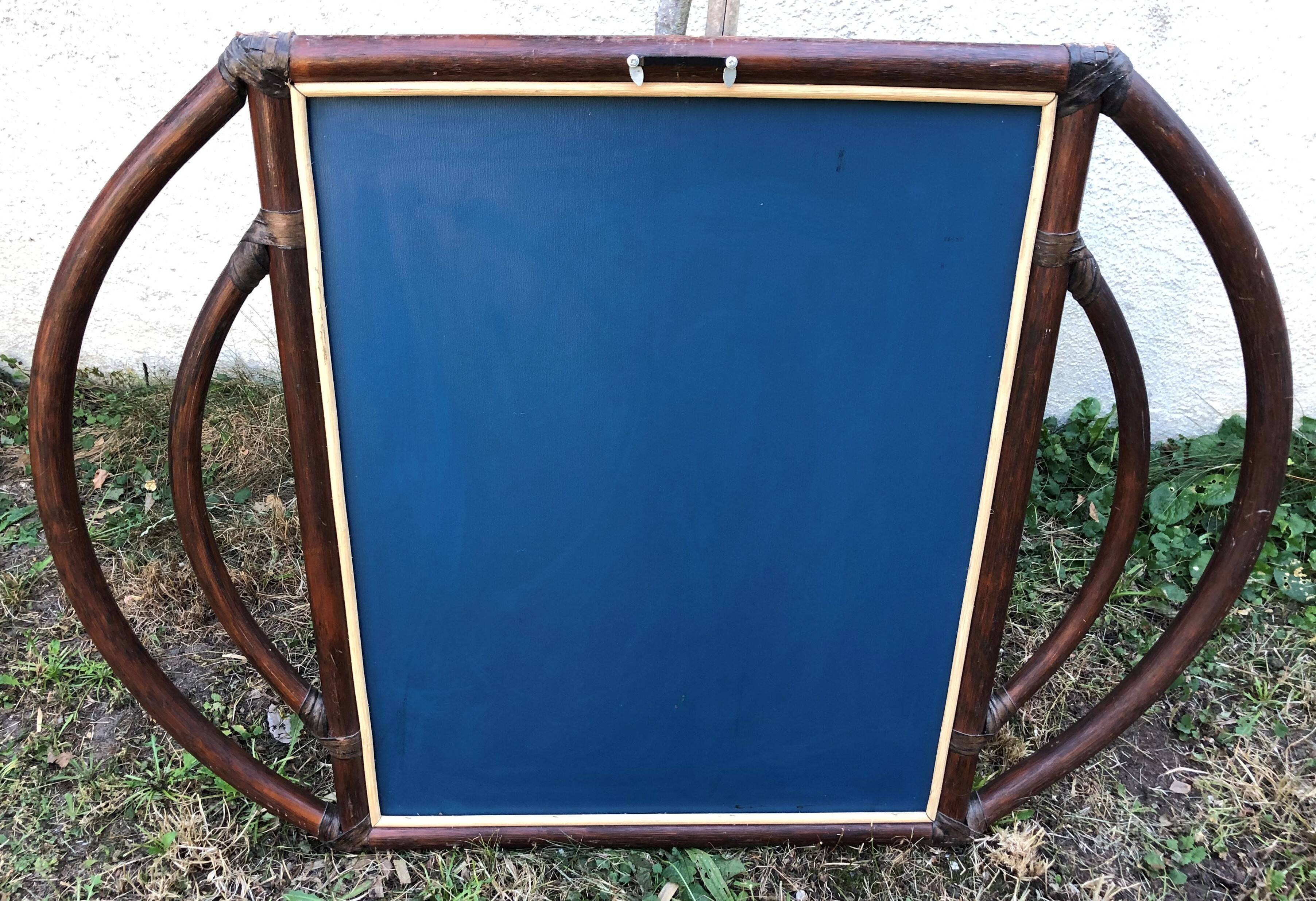 Grand miroir vintage en rotin
