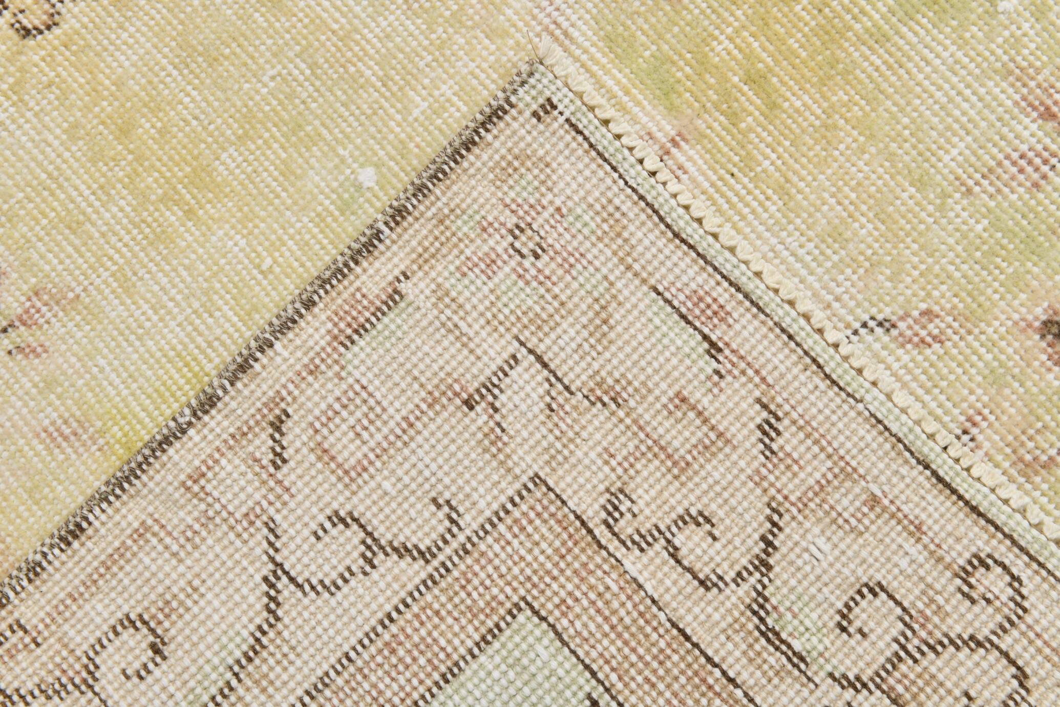 3x6 Pale Yellow & Brown Classic Turkish Rug, 110x197Cm