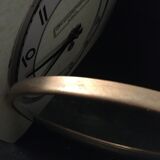Wall clock with formica key