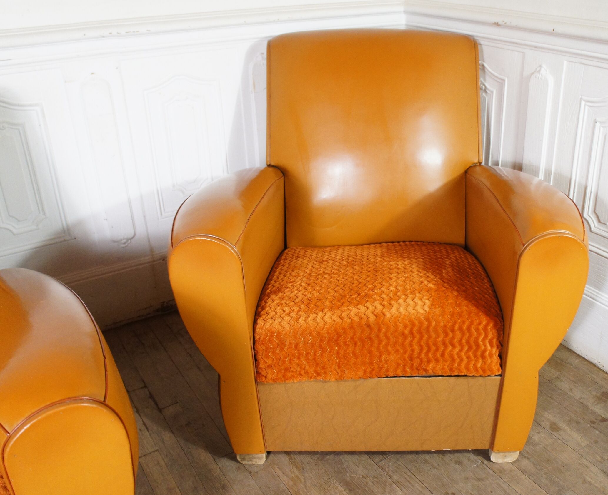 Pair of club chairs in skai 1960
