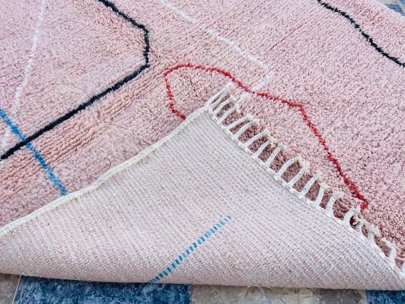 Handmade traditional natural wool rug size 200x300cm