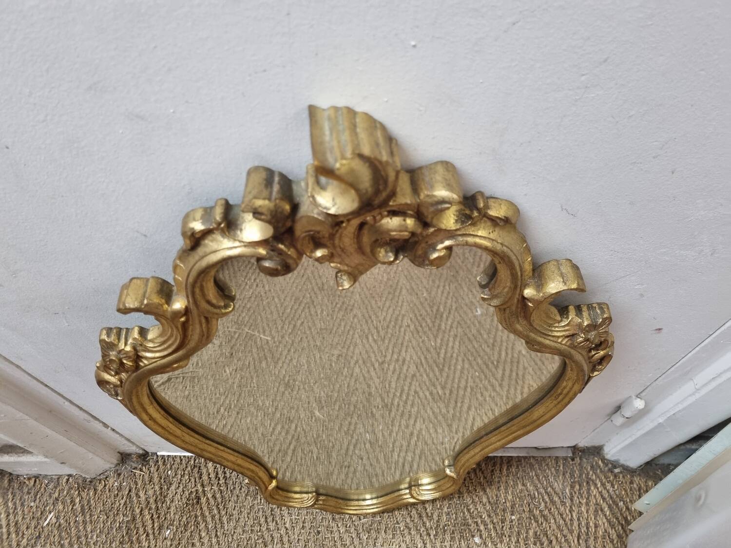 Gold baroque mirror 69x42cm