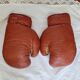 gants de boxe cuir - vintage