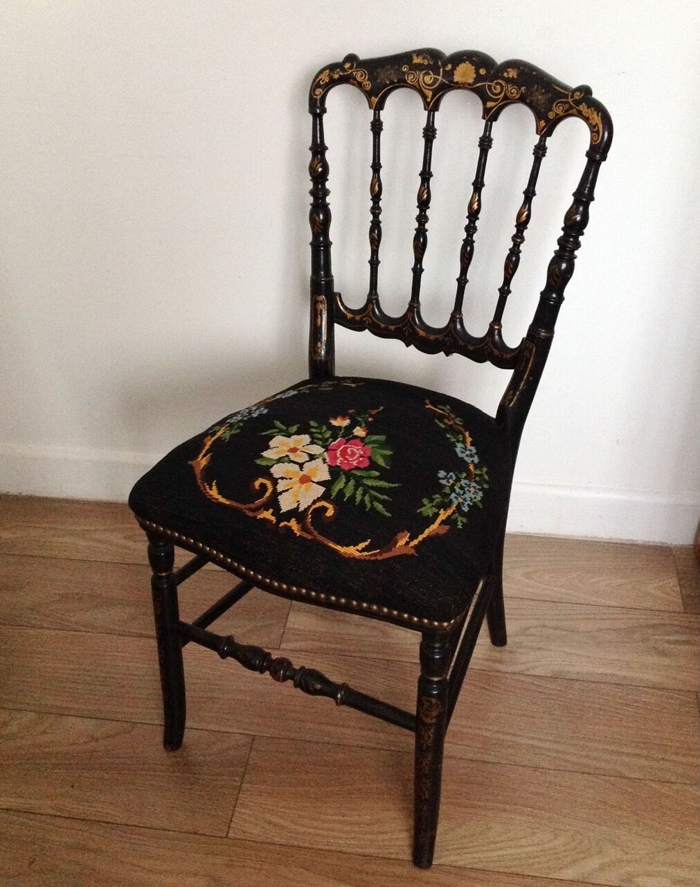Napoleon III chair